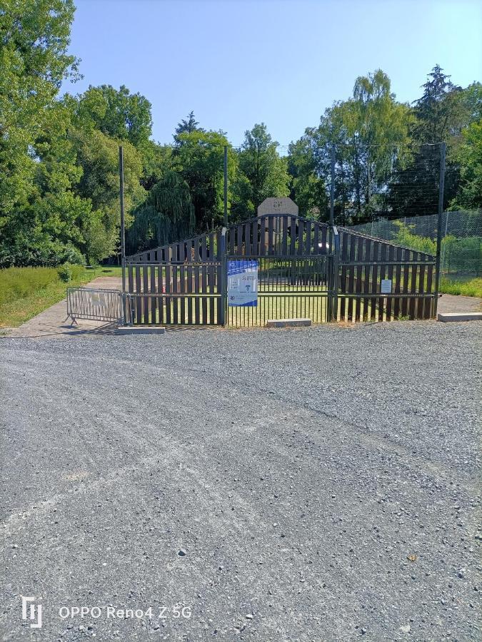 Vallières-les-Grandes Gite Insolite Le Pressoir En Touraine מראה חיצוני תמונה
